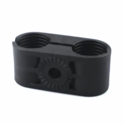 Paquete de 10 Sujetadores Plasticos Para Cable Coaxial de 5/8" SYSCOM TOWERS CB-58