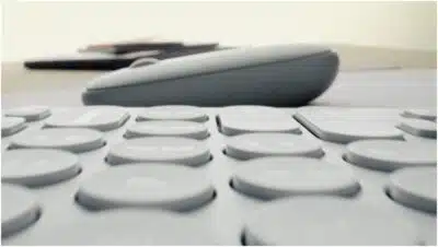 Logitech 910-007049 ratón Oficina Ambidiestro RF inalámbrico + bluetooth Óptico 4000 DPI - Imagen 3