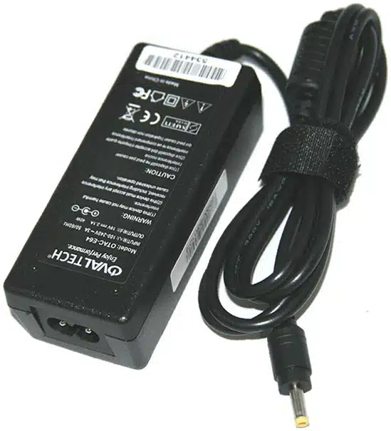 ACCOVL070_full Cargador / Adaptador para Laptop OVALTECH OTAC-E64 de 40W 19V-2.1A (4.0*1.7) - - Imagen 1