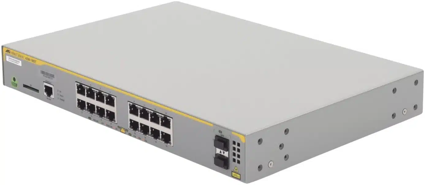 Switch Administrable Capa 3, 16 puertos 10/100/1000 Mbps + 2 puertos SFP Gigabit Switch Administrable Capa 3, 16 puertos 10/100/1000 Mbps + 2 puertos SFP Gigabit - Imagen 1
